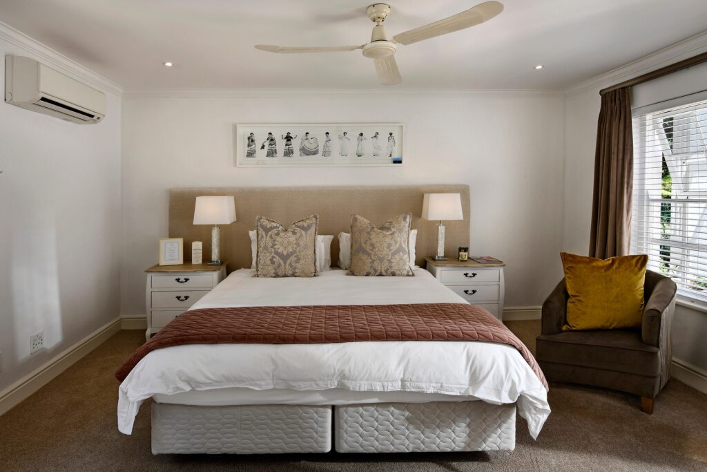 Here are the best home organization ideas for small spaces