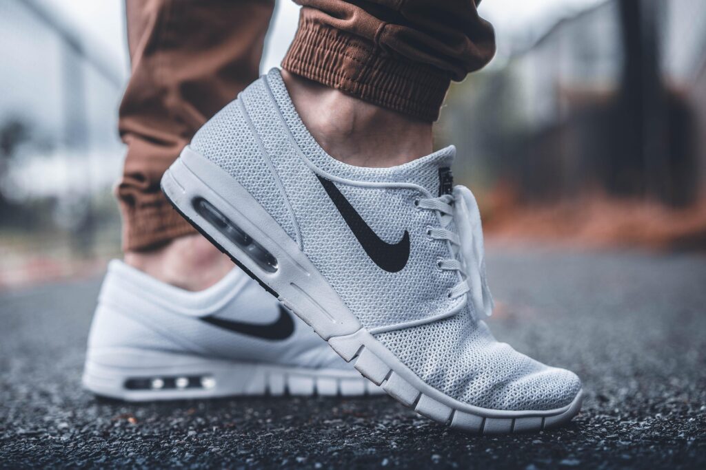 Effortless Comfort: Unveiling the Best Shoes for Walking All Day